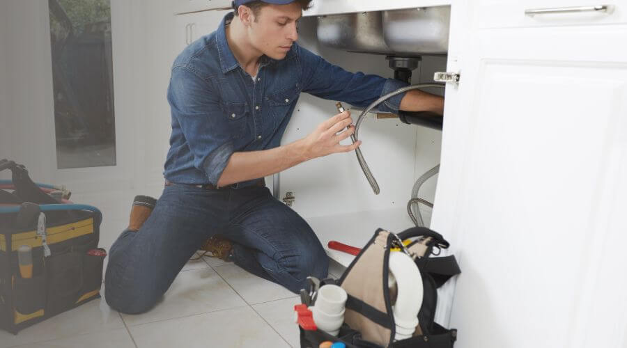 Water Heater Replacement in Dale, TX